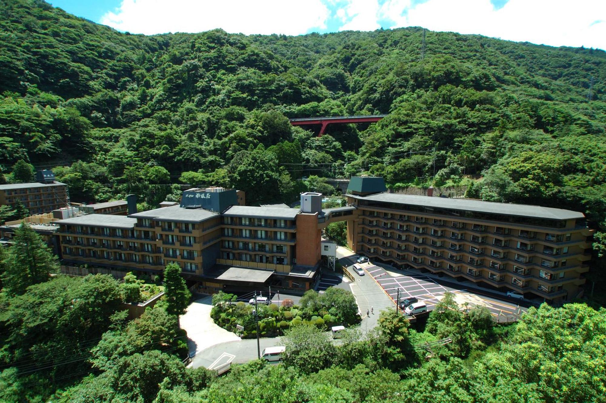 Hotel Nanpuso Hakone Exteriör bild